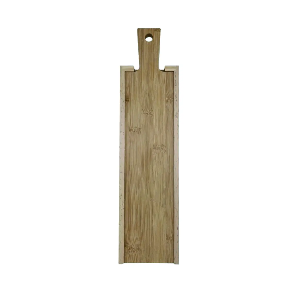 Deksel van wijnkist gebruikt als smalle plank